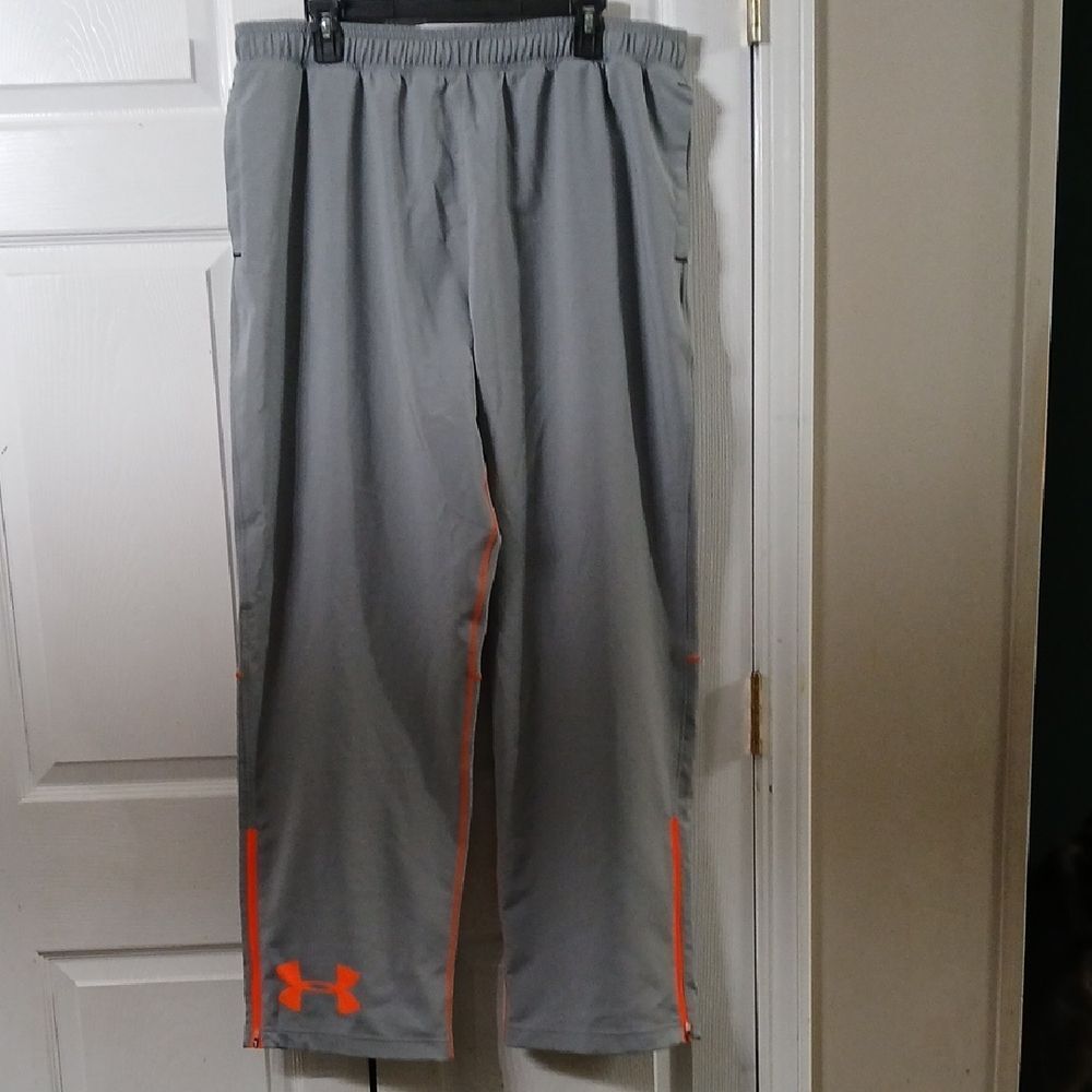 Under Armour Gray joggers track pants with Vibrant Orange Details Sz 2XL NWOT